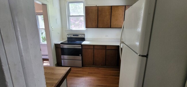 421 N 12th Ave E in Duluth, MN - Building Photo - Building Photo