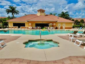 8550 Kingbird Loop-Unit -627 in Ft. Myers, FL - Foto de edificio
