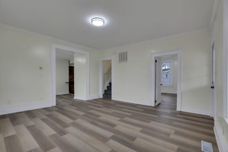 137 E Ottawa St in Richwood, OH - Building Photo - Building Photo