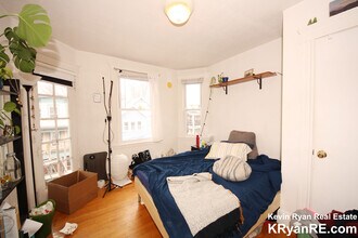 41 Atkins St, Unit 4 in Boston, MA - Foto de edificio - Building Photo