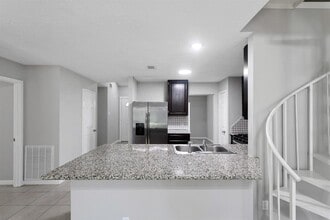 22627 Braken Manor Ln in Katy, TX - Building Photo - Building Photo