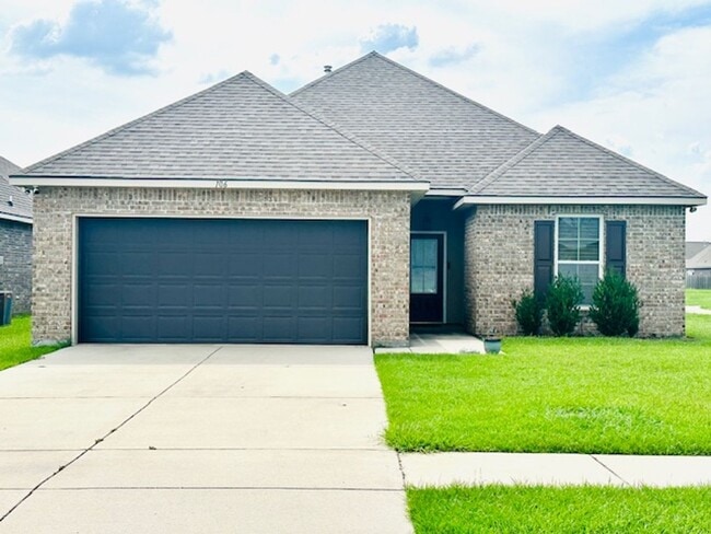 property at 106 Valcour Pl