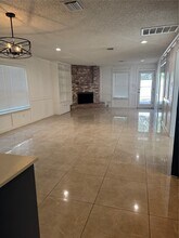 7838 Vickijohn Dr in Houston, TX - Building Photo - Building Photo