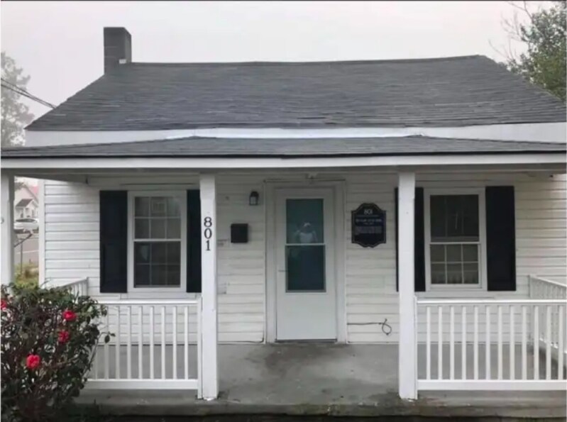 801 S 7th St in Wilmington, NC - Foto de edificio