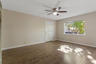 1325 Kirman Ave in Reno, NV - Building Photo - Building Photo