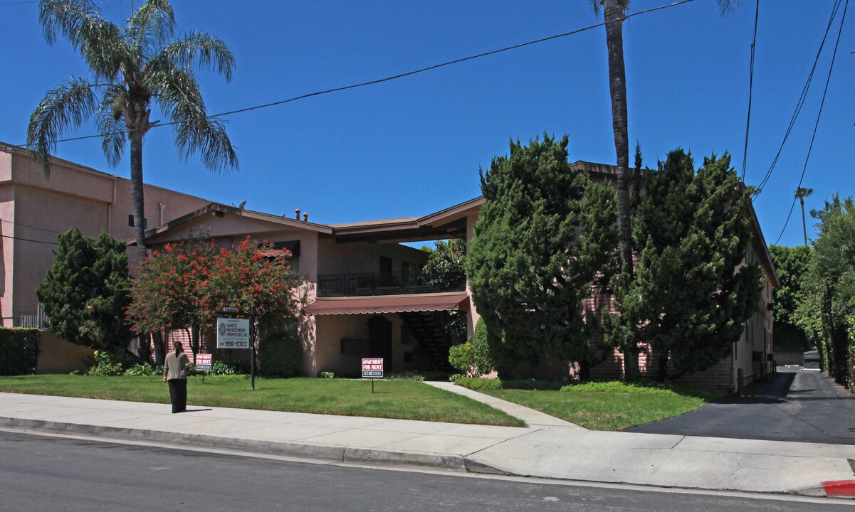 4733 Orion Ave in Sherman Oaks, CA - Building Photo