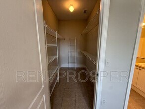 3379 S Kirkman Rd in Orlando, FL - Building Photo - Building Photo