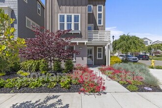 2012 Confidence Wy in Dublin, CA - Building Photo - Building Photo