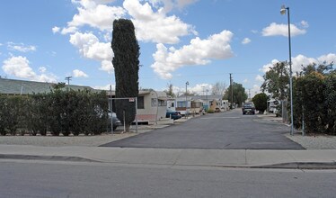 Cozy Trailer Court in Hemet, CA - Building Photo - Building Photo