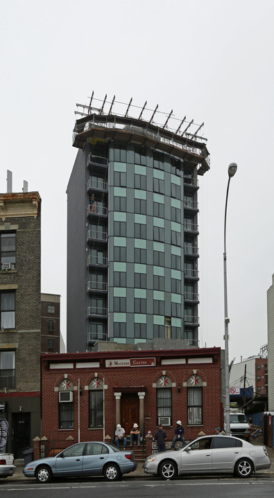 Hoyt Plaza Development in Astoria, NY - Foto de edificio