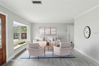 8706 Elmwood Ln in Tampa, FL - Building Photo - Building Photo