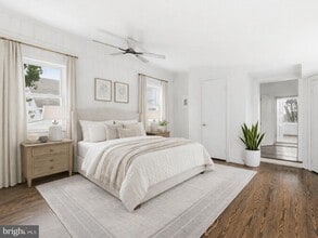 3110 Main St in Manchester, MD - Foto de edificio - Building Photo