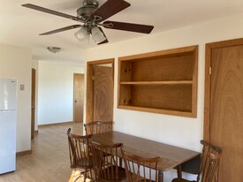 55 W Shore Dr in Exeter, RI - Building Photo