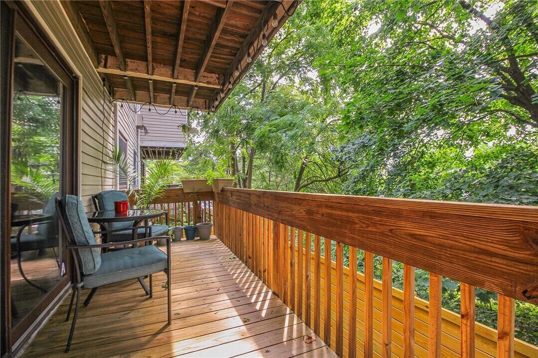 26 Hillside Terrace in White Plains, NY - Building Photo