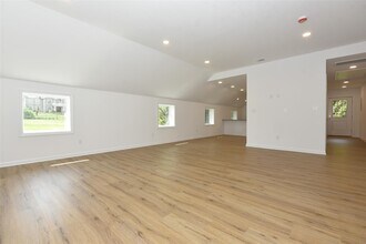 568 Eagle Valley Rd in Tuxedo Park, NY - Building Photo - Building Photo
