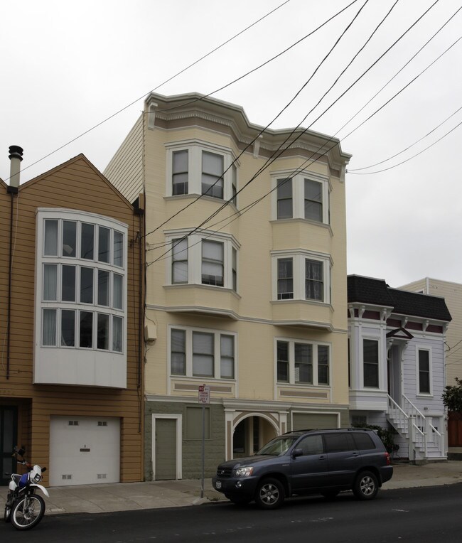 1630 Sanchez St in San Francisco, CA - Building Photo - Building Photo