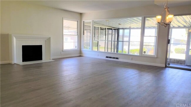 24500 University Ave in Loma Linda, CA - Building Photo - Building Photo