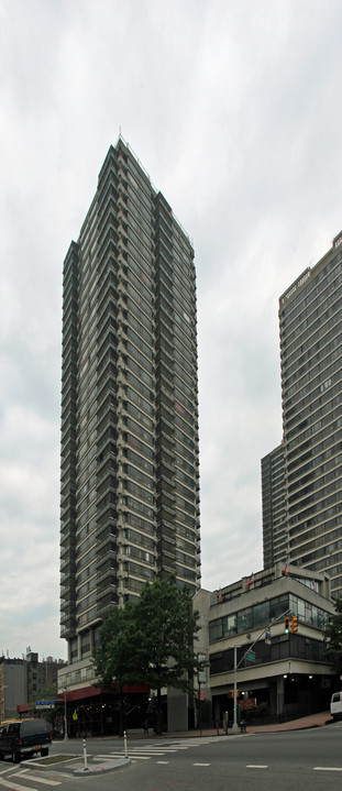 Taino Towers in New York, NY - Building Photo