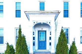 28 Langdon St, Unit 3 in Portsmouth, NH - Building Photo - Building Photo