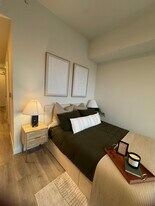 94 NW 30th St, Unit 415 in Miami, FL - Building Photo