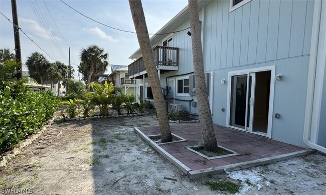 191 Anchorage St in Fort Myers Beach, FL - Building Photo - Building Photo