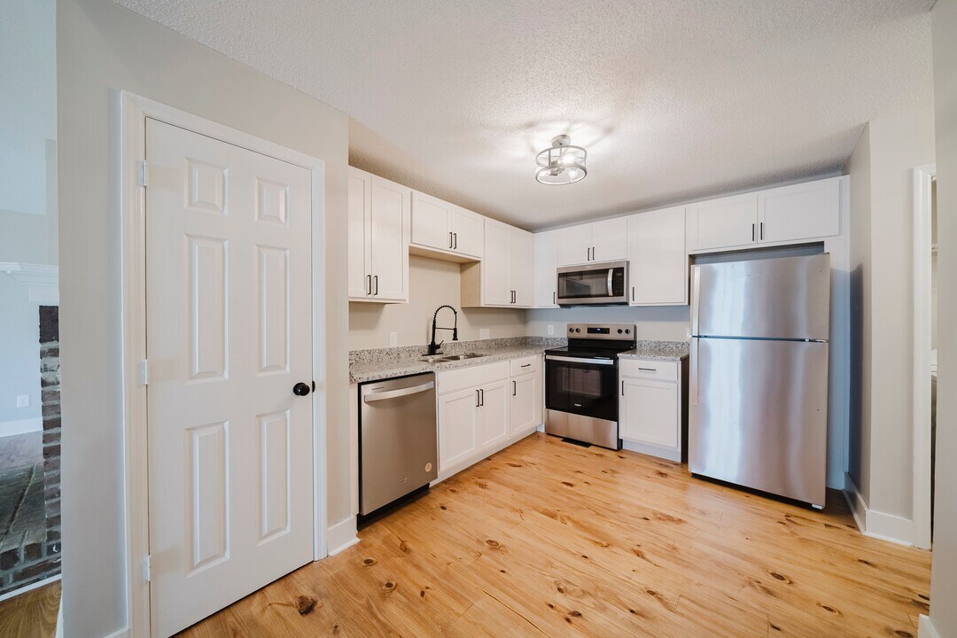 1072 Walnut St, Unit A in Macon, GA - Foto de edificio