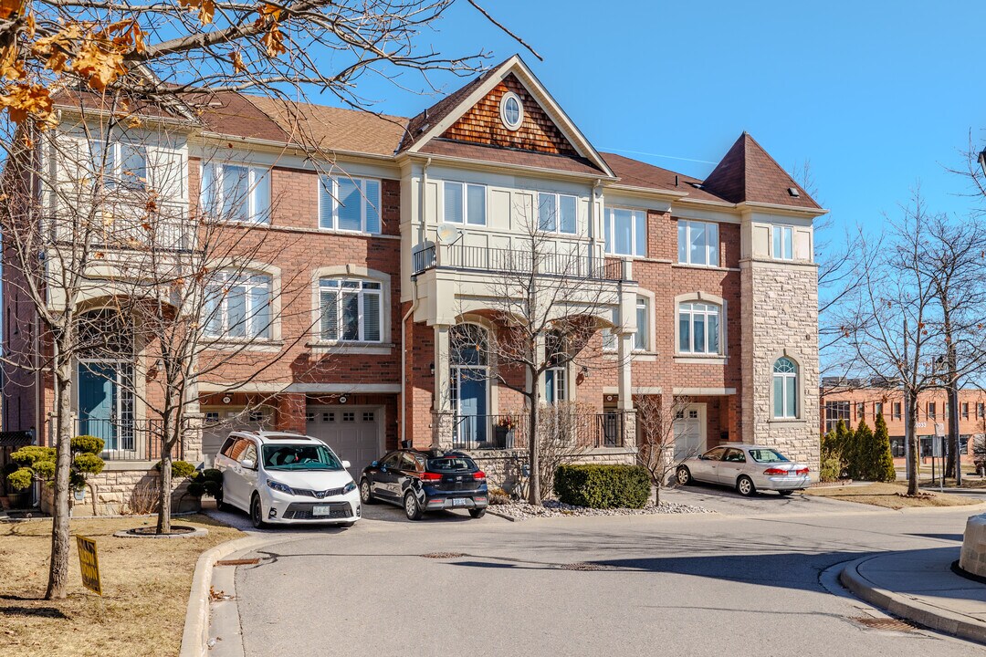 3182 Joel Kerbel Pl in Mississauga, ON - Building Photo