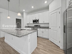 6750 Midland Dr in St. Cloud, FL - Building Photo - Building Photo