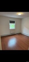 43-05 201st St in Queens, NY - Building Photo - Building Photo