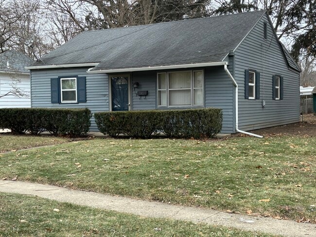 property at 313 E North St