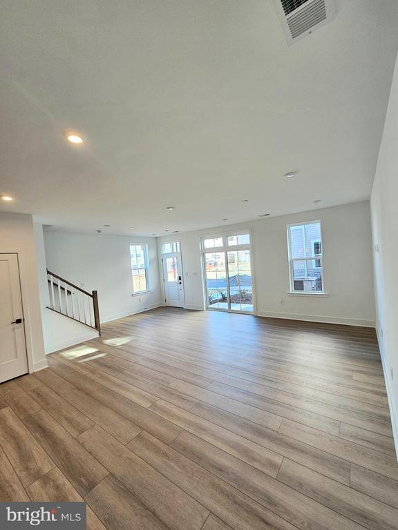 18101 Donatello Dr in Princeton, NJ - Building Photo - Building Photo