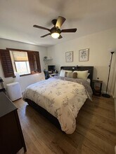 6752 Mission Gorge Rd in San Diego, CA - Building Photo - Building Photo