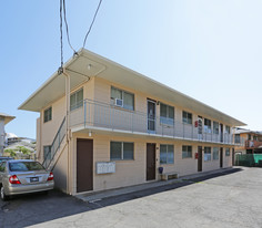 743 Mahiai St Apartments