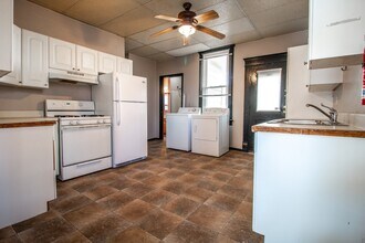 454 Pine St in Morgantown, WV - Building Photo - Building Photo