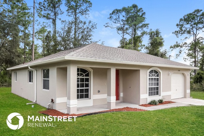 3303 69th St W in Lehigh Acres, FL - Building Photo - Building Photo