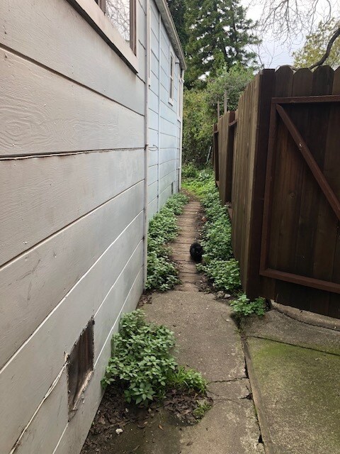 3033 Magnolia St in Oakland, CA - Building Photo - Building Photo