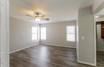 6252 S 15th Dr in Phoenix, AZ - Building Photo - Building Photo