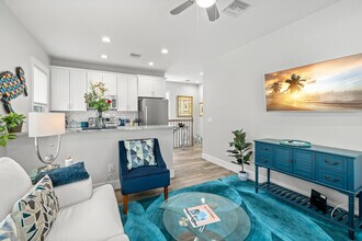 249 8th Ave N, Unit 249 12 in St. Petersburg, FL - Building Photo - Building Photo