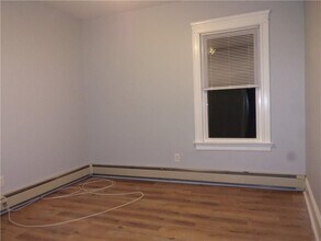 1 Lamoureux Blvd in North Smithfield, RI - Foto de edificio - Building Photo