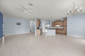 4596 Hermosa Rd in Crestview, FL - Building Photo - Building Photo