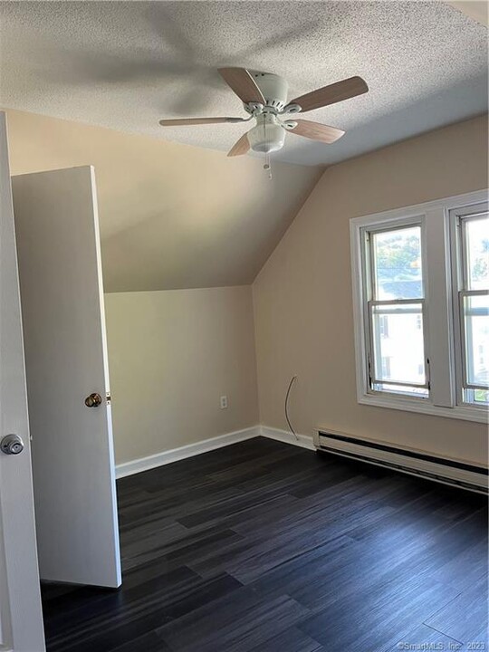 32 South St in Torrington, CT - Building Photo
