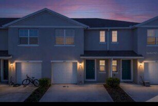 4113 Malawi Trl in St. Cloud, FL - Building Photo
