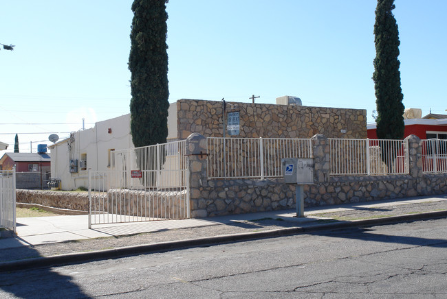 3808-3812 Truman Ave in El Paso, TX - Building Photo - Building Photo