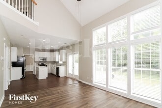 1455 Chamirey Dr SW in Marietta, GA - Building Photo - Building Photo