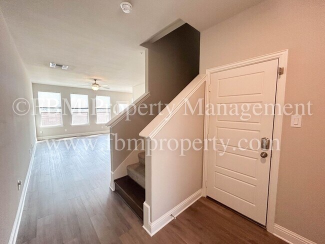2041 Layla Dr in Waxahachie, TX - Building Photo - Building Photo