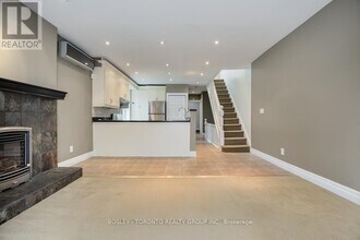 253 Bedford Rd in Toronto, ON - Building Photo - Building Photo