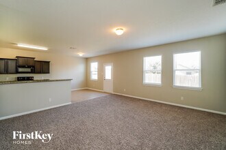 3442 Glacier Lake in San Antonio, TX - Foto de edificio - Building Photo