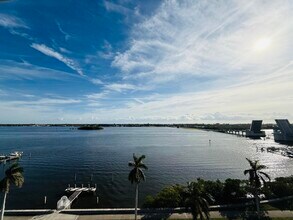 3800 Washington Rd in West Palm Beach, FL - Building Photo - Building Photo