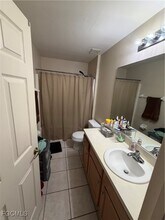 607 Nimitz Blvd in Lehigh Acres, FL - Building Photo - Building Photo