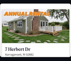 7 Herbert Dr in Narragansett, RI - Building Photo